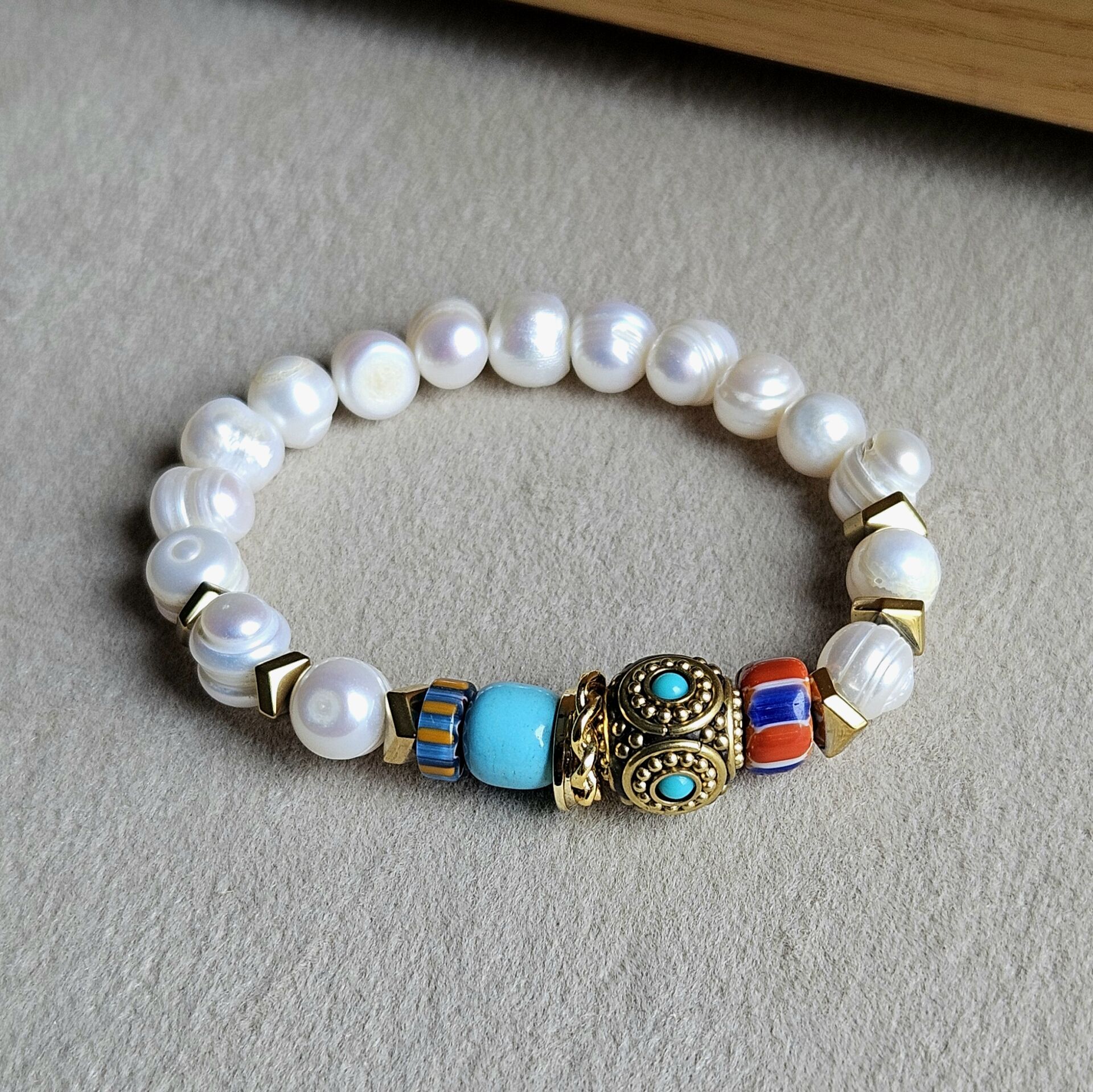 İnci Nepal Taşlı Bilezik