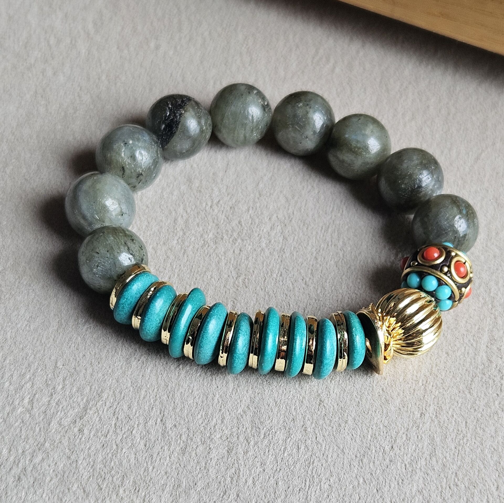 Labrodorit Nepal Taşlı Bilezik