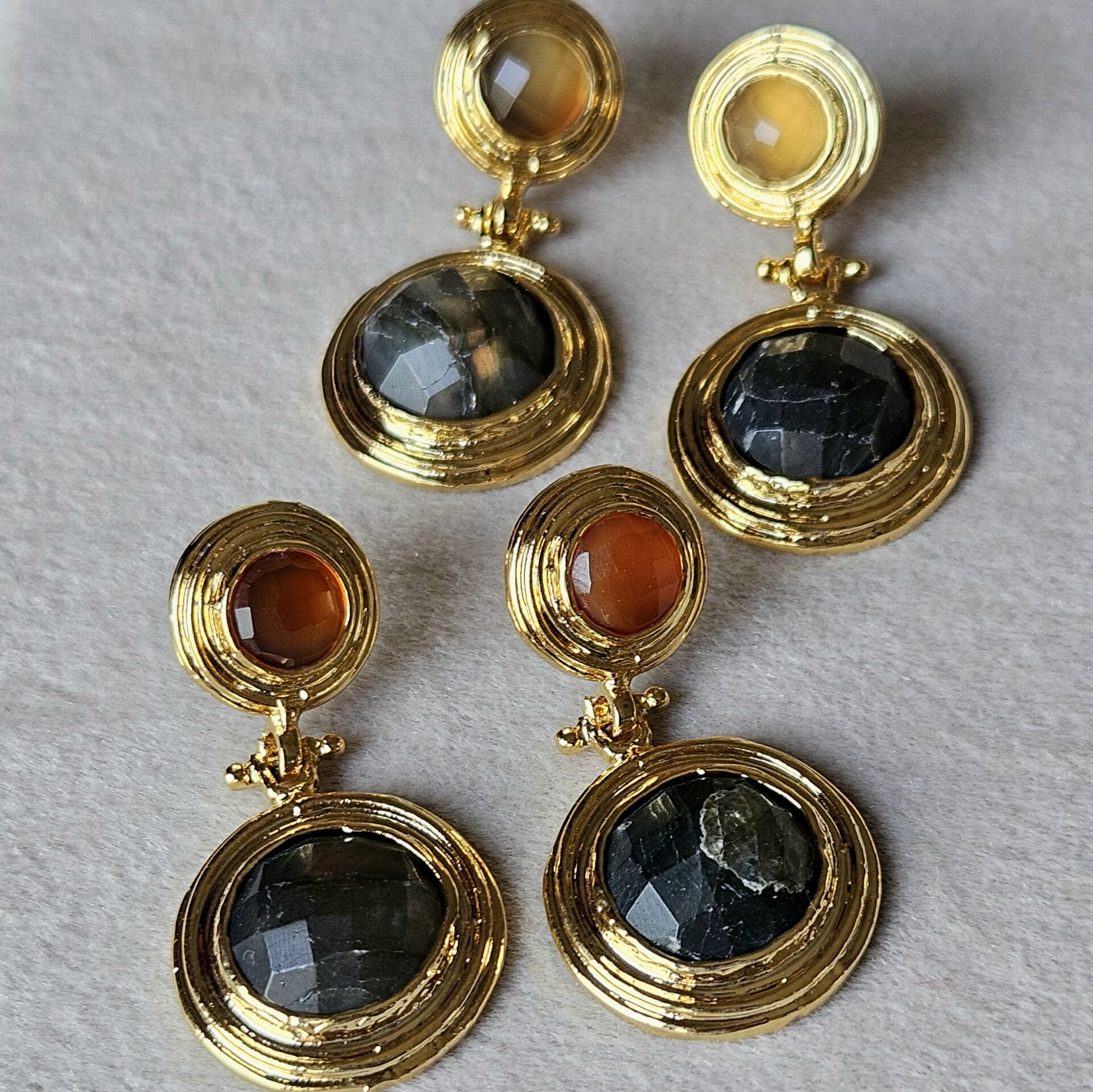 Calista Doğal Taş Küpe