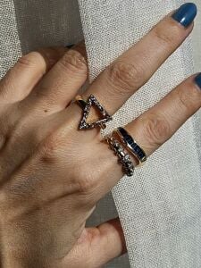 Sıra Taşlı Yüzük