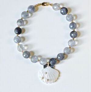Luna Shell Kolye