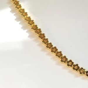 Çiçek Motif Hematit Kolye